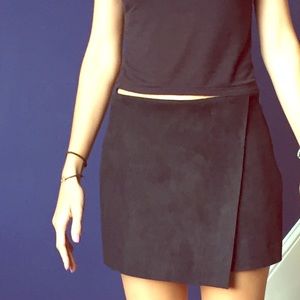 Black Zara Skort